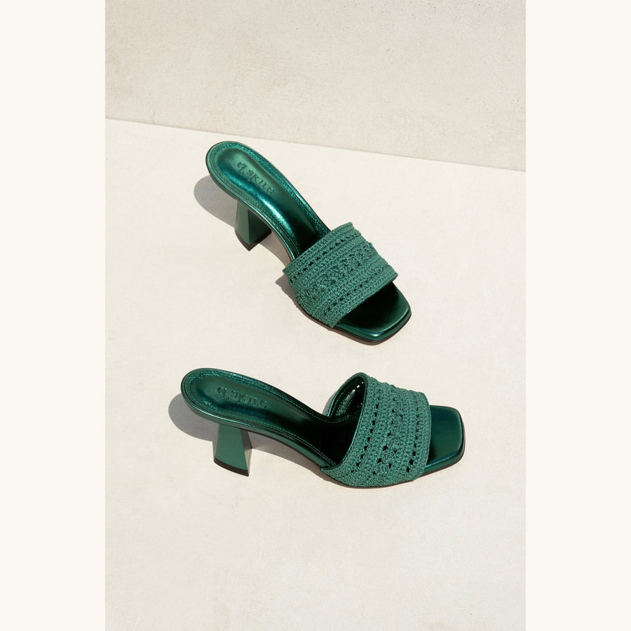 Metis - Emerald
