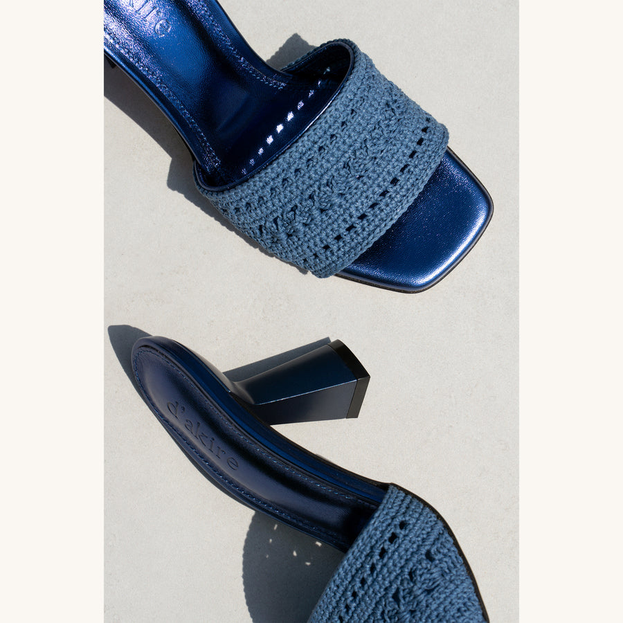 Metis - Navy
